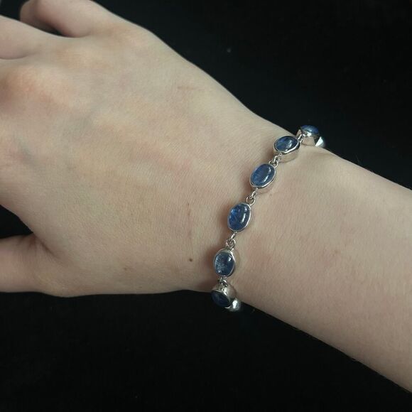 Handmade Marked 925 Sterling Silver and Blue Kyanite Crystal Bracelet 6.5-8" - Picture 5 of 6